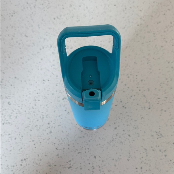 YETI 18oz Rambler Bottle - Picture 2 of 7